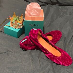Tieks Tyrian LIMITED RELEASE Magenta Silk Velvet
